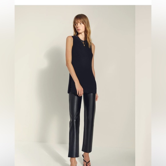 Aritzia palmier sweater in US size S black - Picture 2 of 14